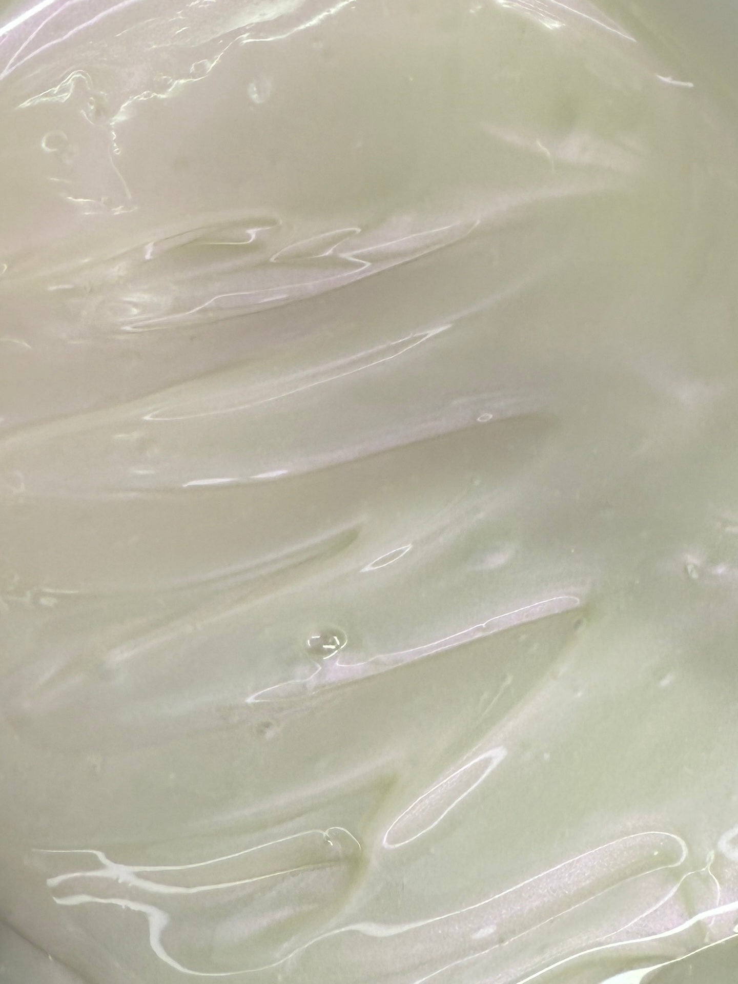 Pink Lemonade- pH color changing gloss from white to pink